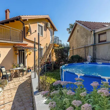 Stunning In With Wifi