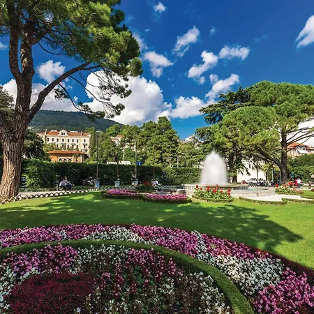 Stunning In With Wifi * Opric